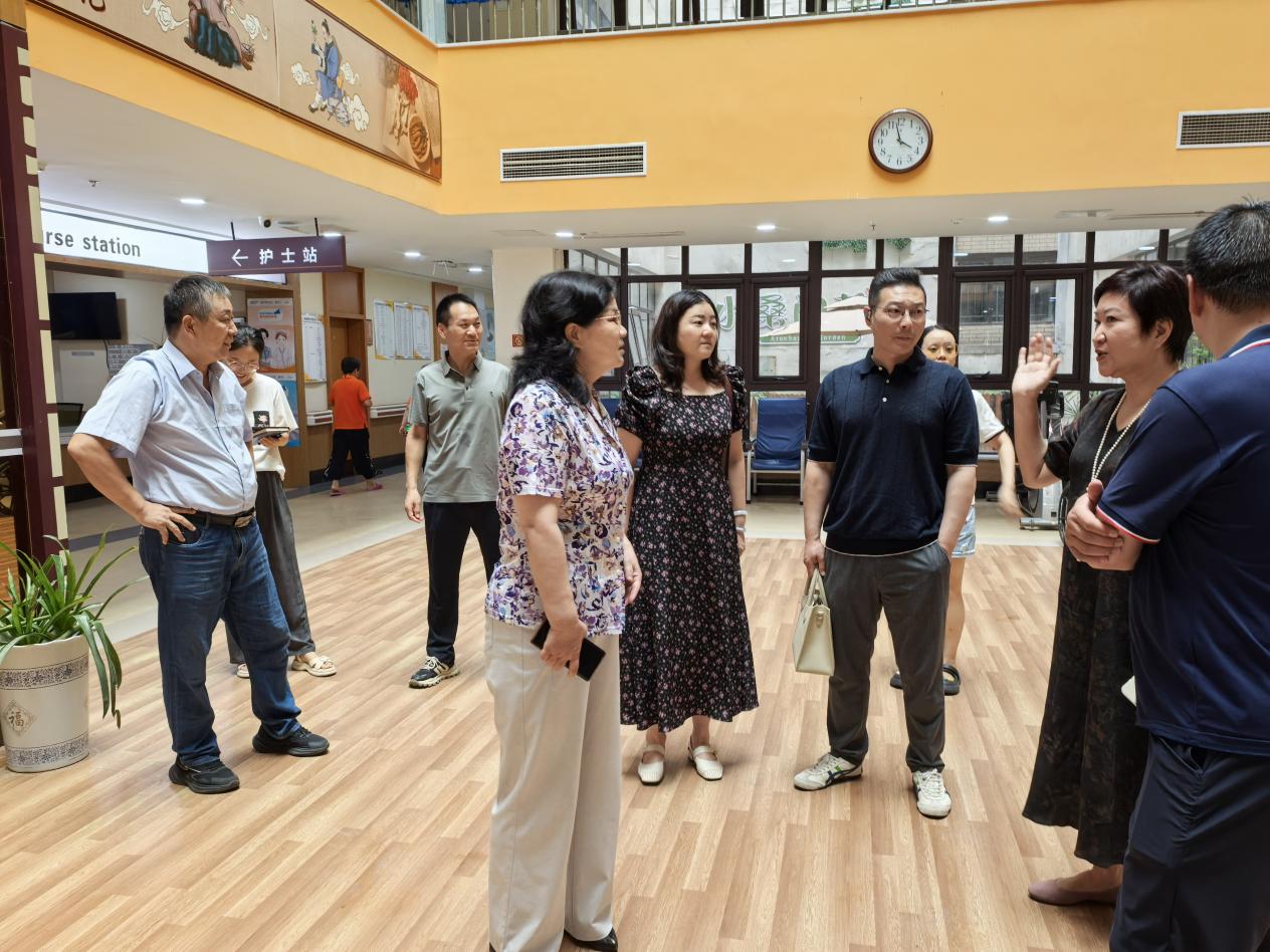 我校赴河南省老年公寓开展访企拓岗活动